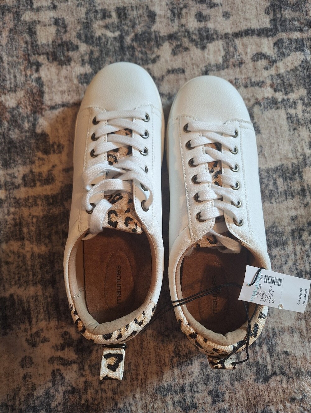 NWT Maurices White Sneakers with Leopard Accent. Sz 10. $15